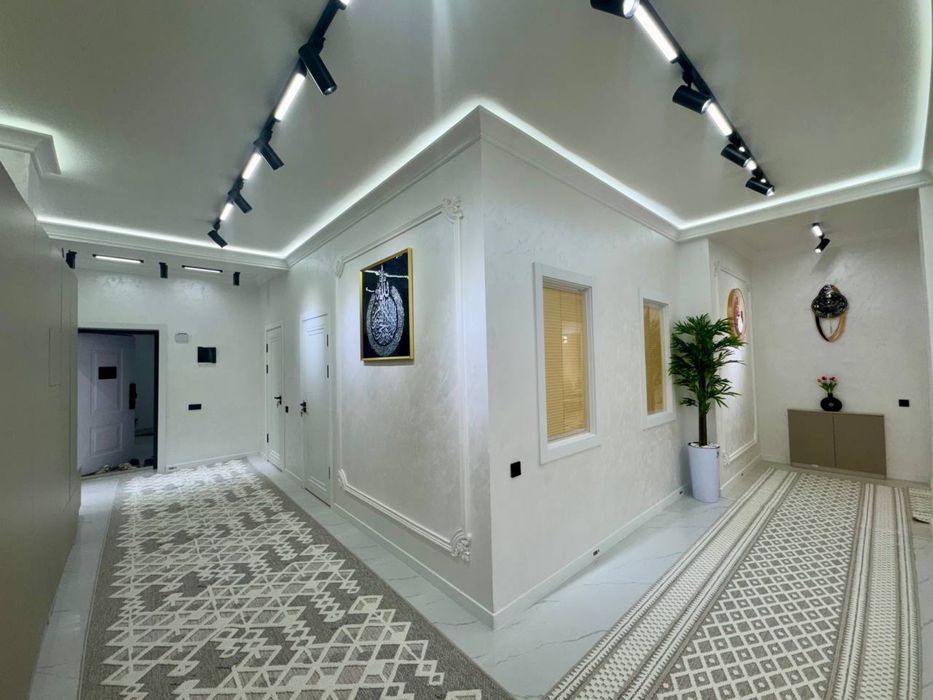 Продается 4х комнатная кв. 125м2. 4й этаж. Багишамал.