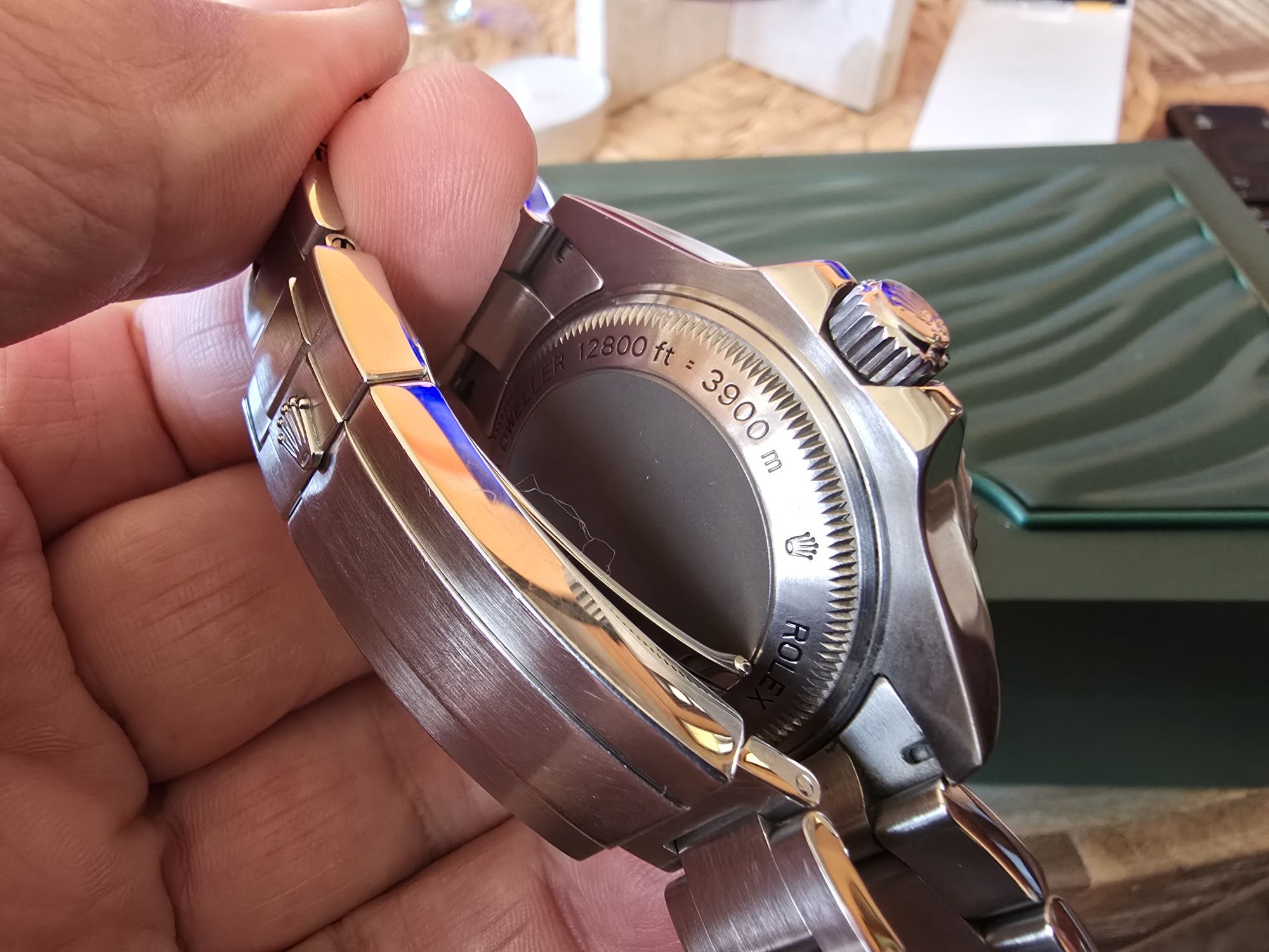 Rolex DeepSea 44мм. 16 000 лв.