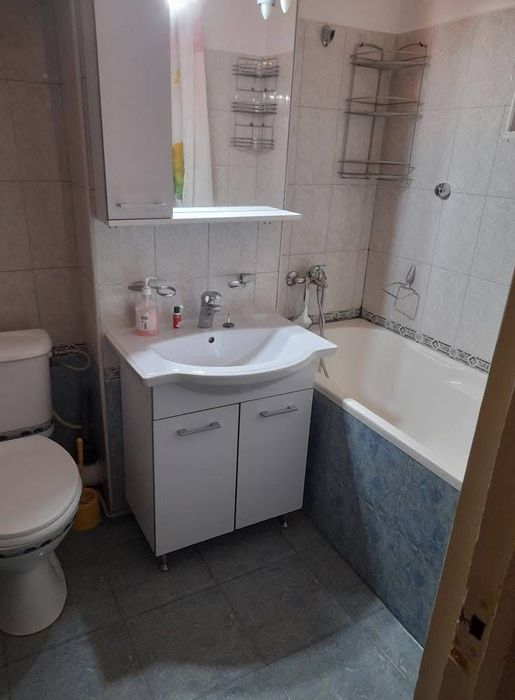 Apartament de închiriat
