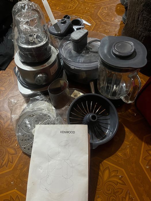 Кухонный комбайн kenwood