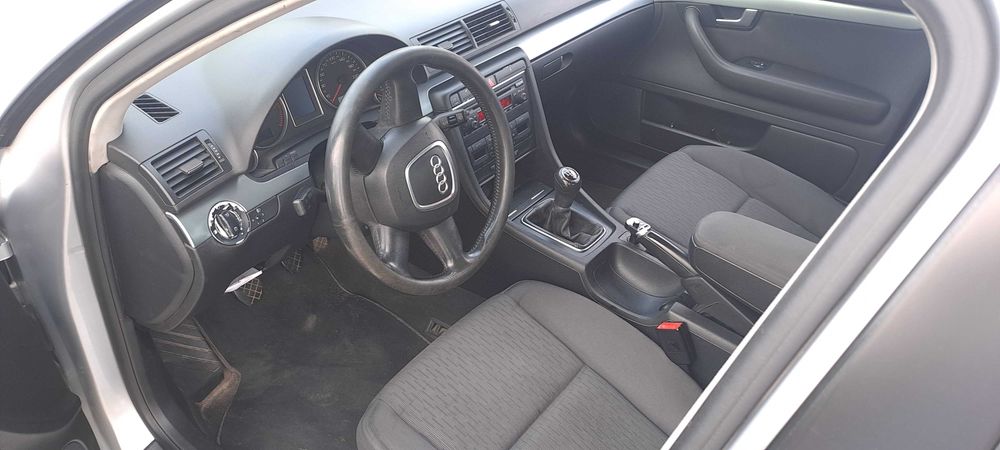 VÂND AUDI A4 2005 2.0