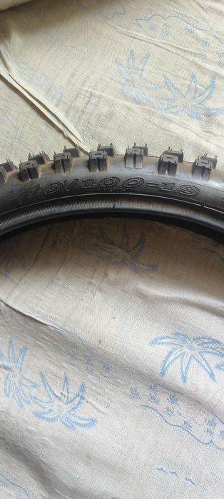 Резина новая 70/100-19