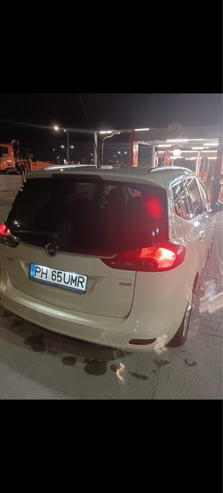 Vand Opel Zafira 2014 2.0 diesel