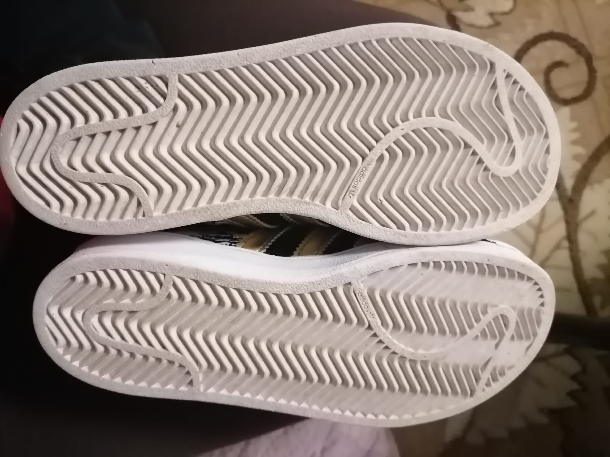 Кецове,  маратонки Adidas, star wars 33номер