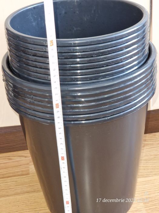 Găleți pentru flori