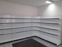 Торговое оборудование полки стеллаж витринный для магазина продуктовый