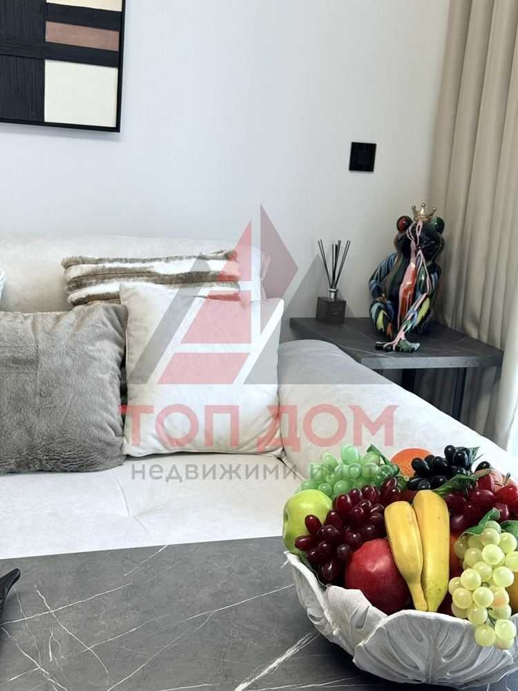 Дава се под наем Тристаен апартамент в с. Чайка, Област Варна - 80 кв.м за 999 € - Снимка #2