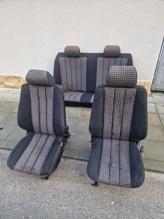 Седалки за мерцедес 190