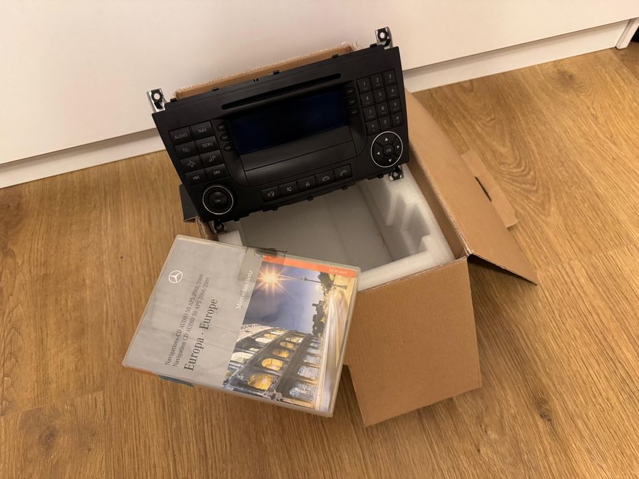Casetofon Radio CD Mercedes C class w203