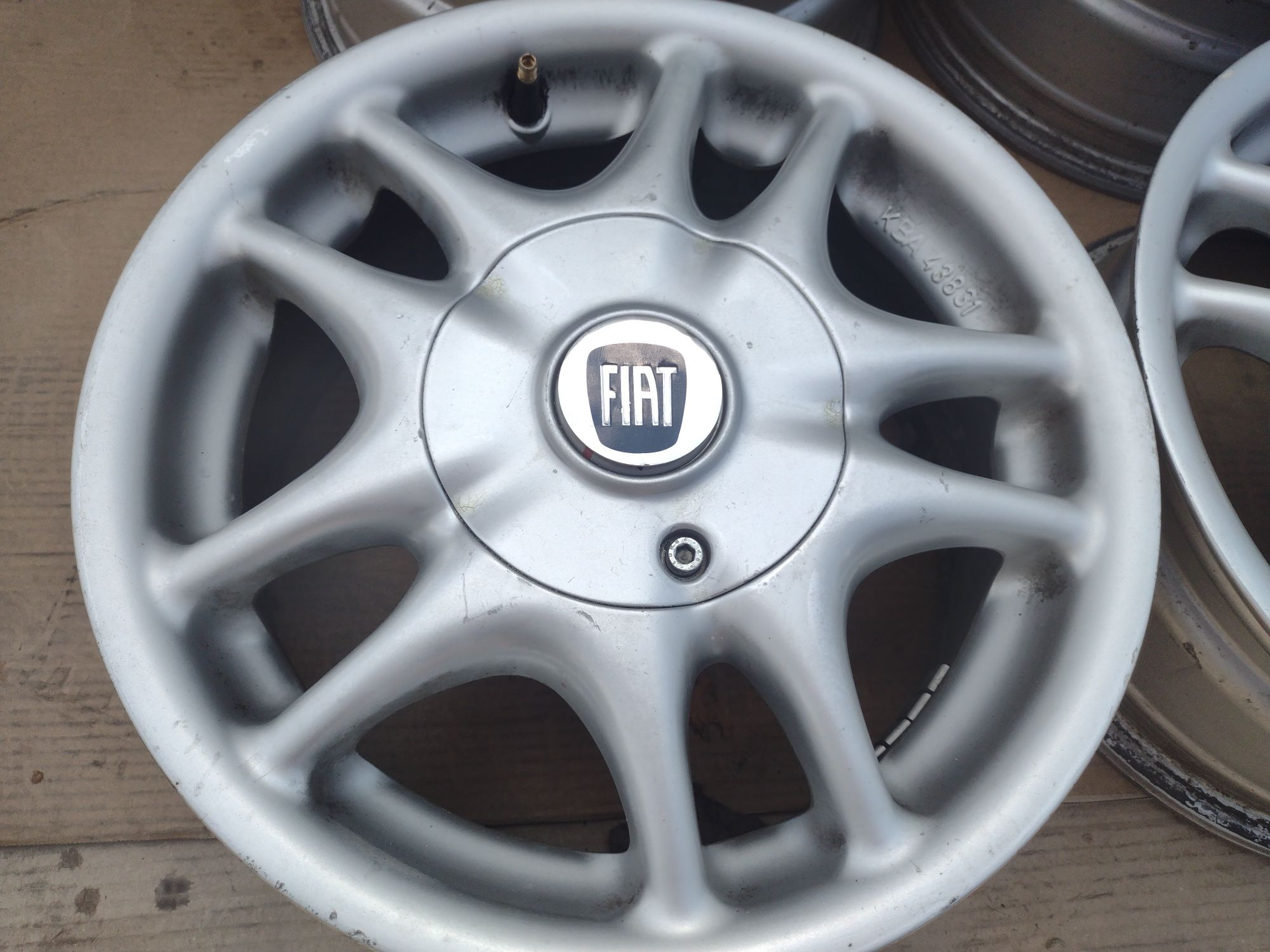 Перфектни Aluett 14-4x98 ET37 6j Fiat panda