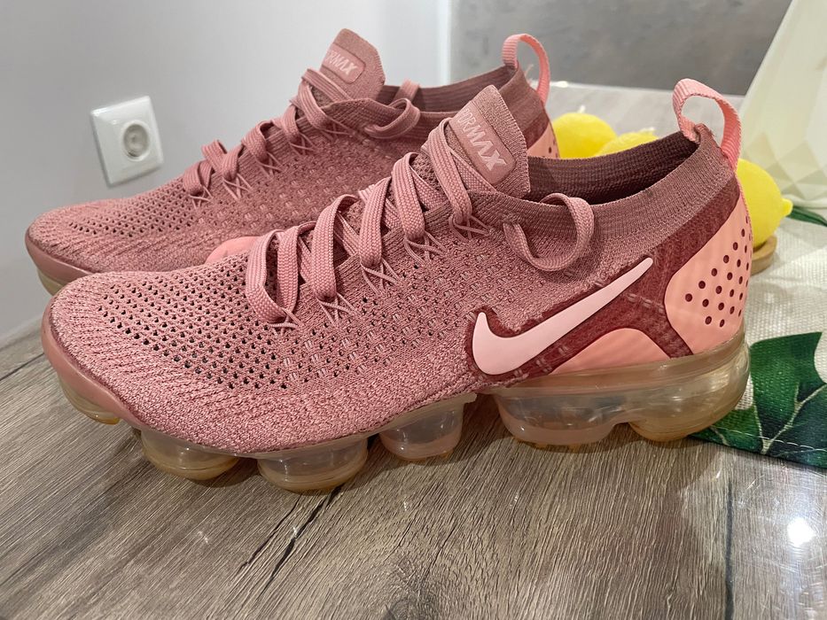 Оригинални Nike 38.5