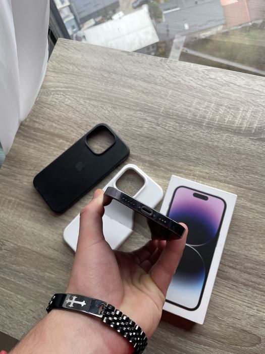 Iphone 14 pro deep blue 128 gb