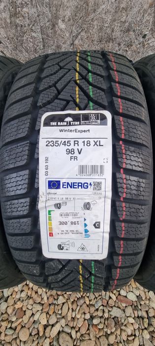 Anvelope Uniroyal WinterExpert 235/45 R18 98V XL FR M+S