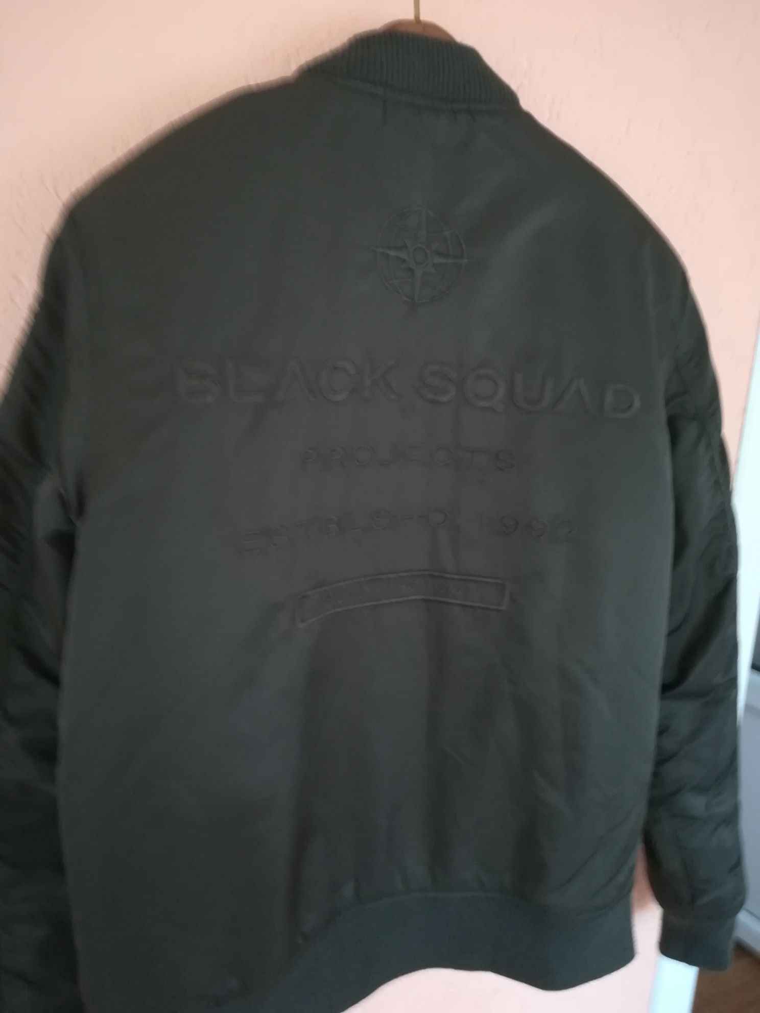 Geaca Black squad S bărbați Bomber