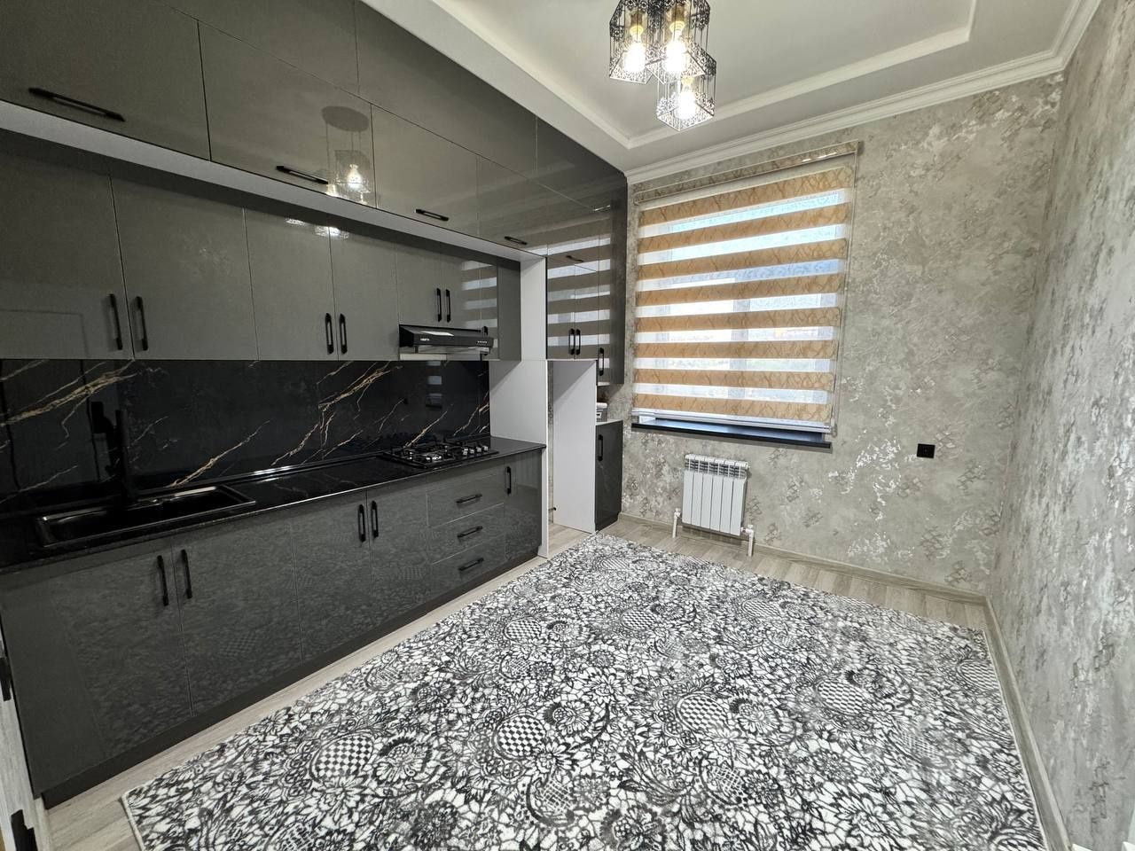 Рудакий кучасидан арзон  квартира