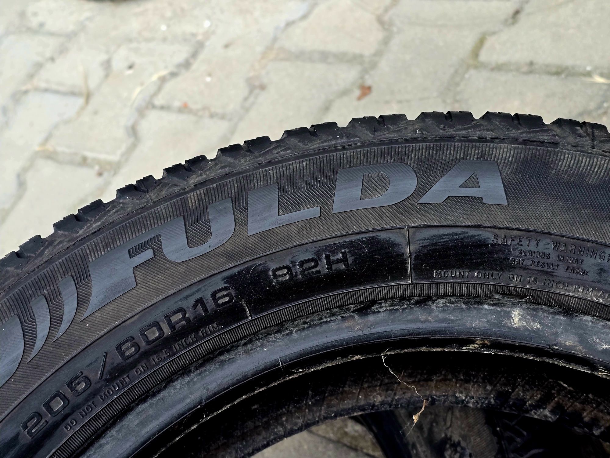 205 60 16 Fulda    .