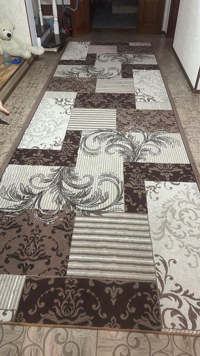 Ковер шоколадного цвета