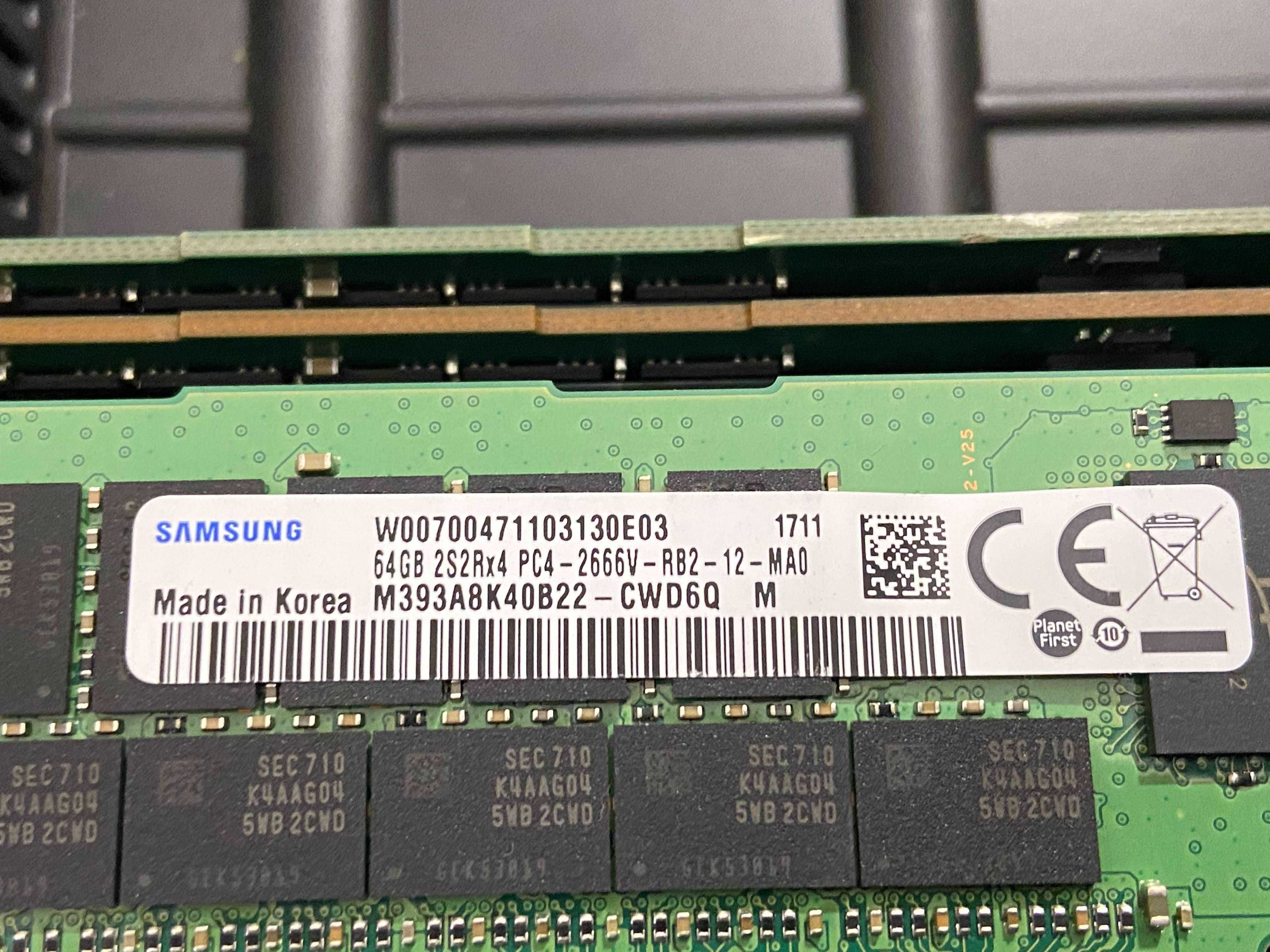 SAMSUNG 64GB 2S2R*4 DDR4-2666 RDIMM PC4-21300V-R RAM памет