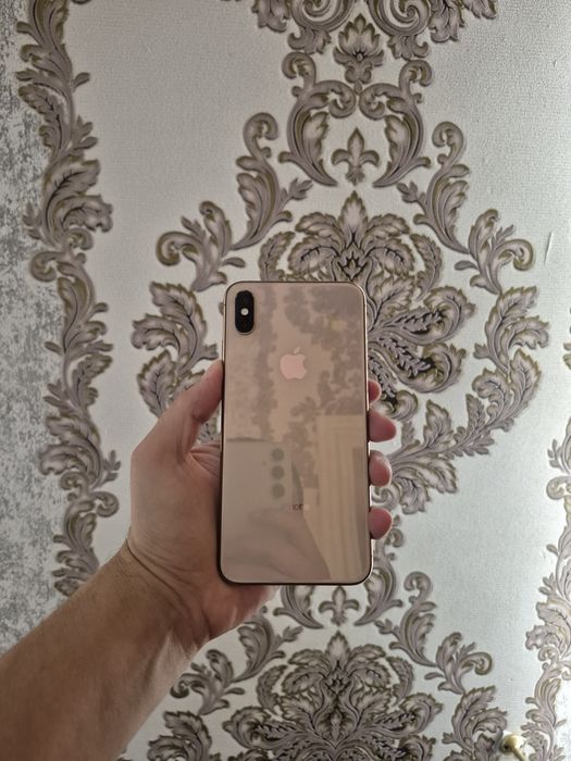 Srochno IPhone XS  Max 64g sotiladi