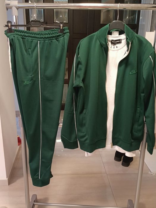 Trening pentru barbati și tricou nike