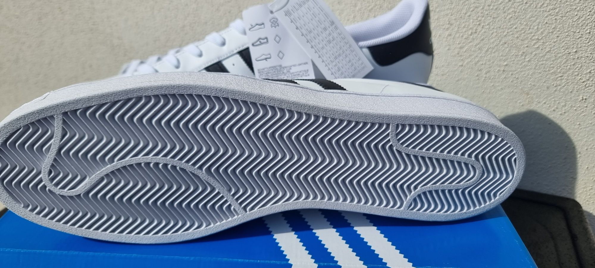 Adidași sport marime 54.5