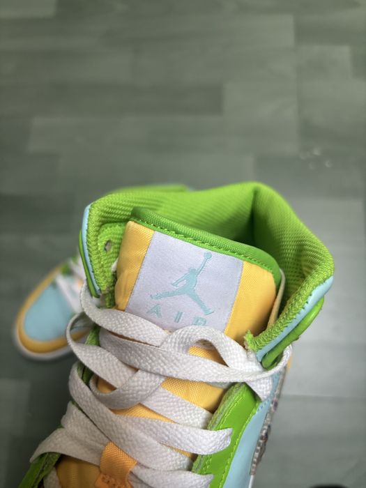 Nike Air Jordan 1 Mid