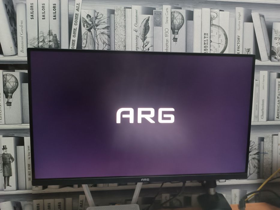 Игровой монитор 180Hz