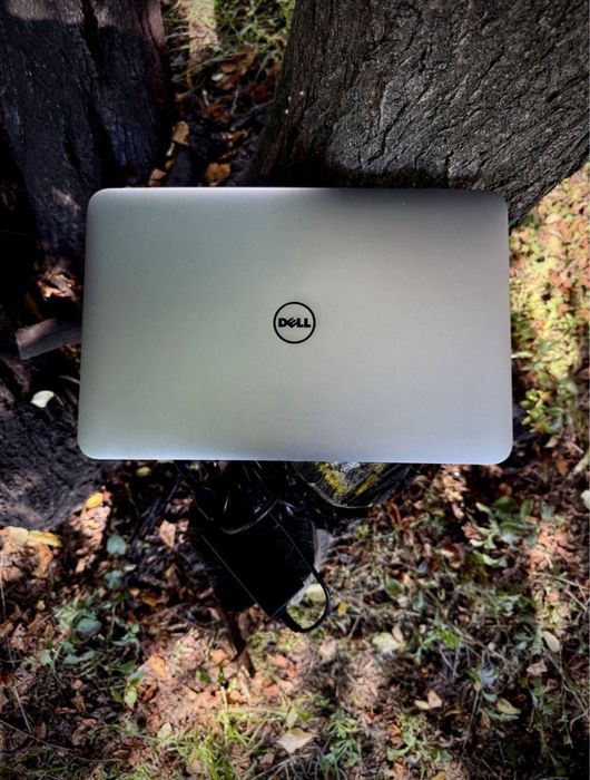 Laptop dell xps l321x pentru piese display alimentator dell carcasa