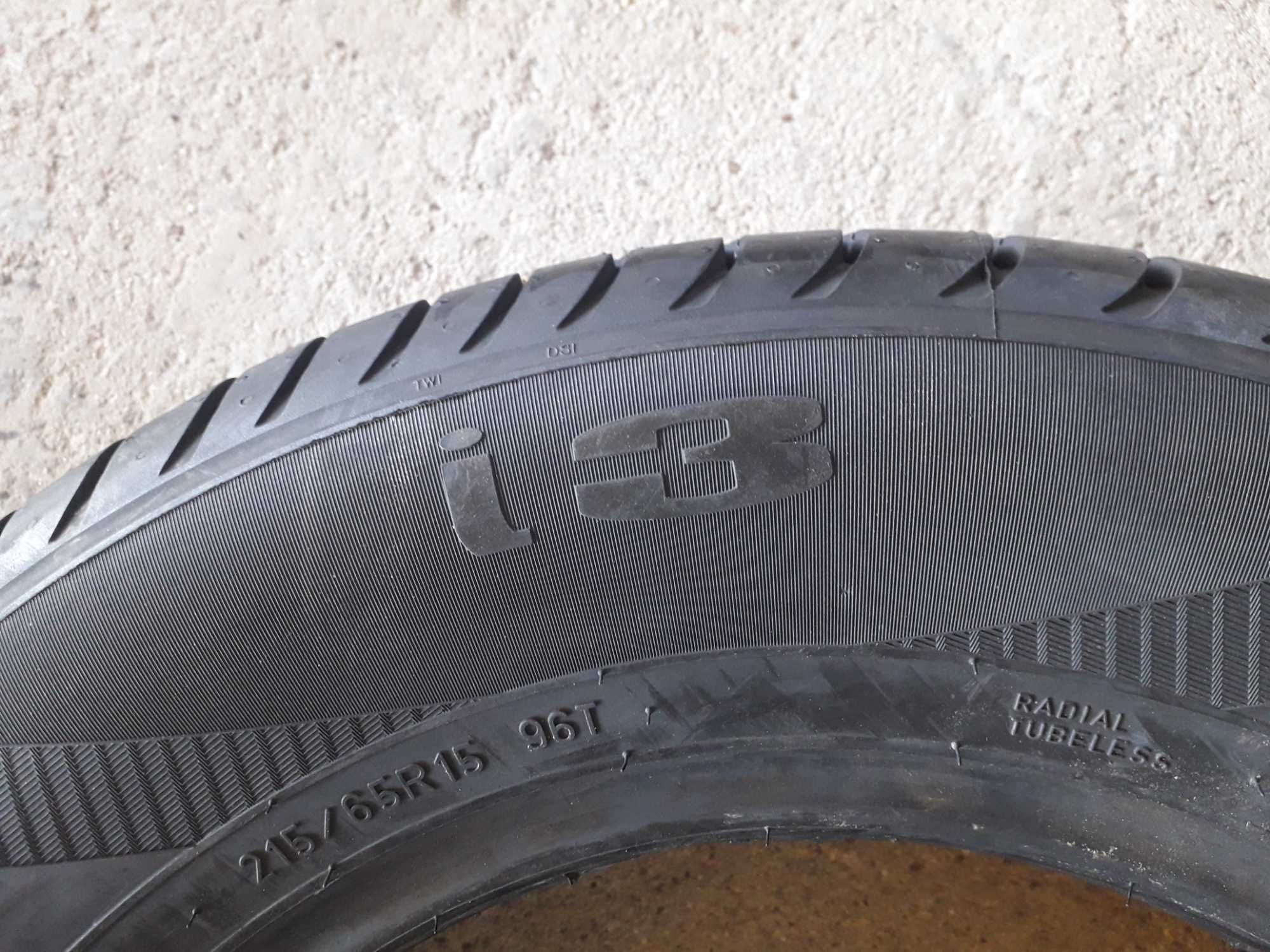 Нови летни/всесезонни гуми R15 215/65 Nokian i3 96T