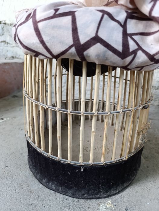 bedanaga qafas sotiladi