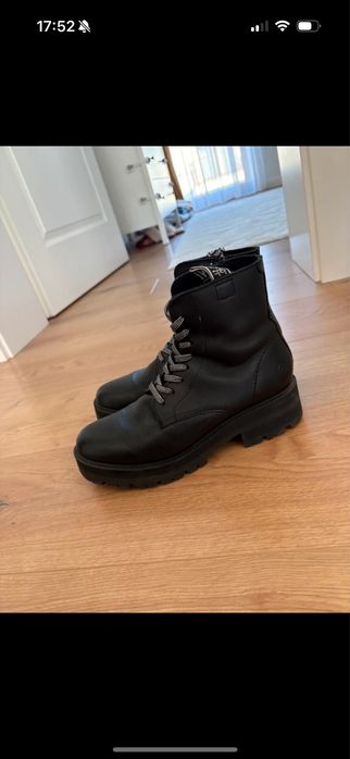 Ghete de piele Tamaris, marimea 40