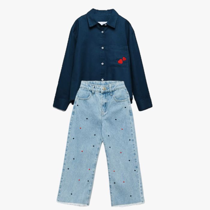 Стильные джинсы с вышивками «сердечки», рубашка с сердцечками Zara
