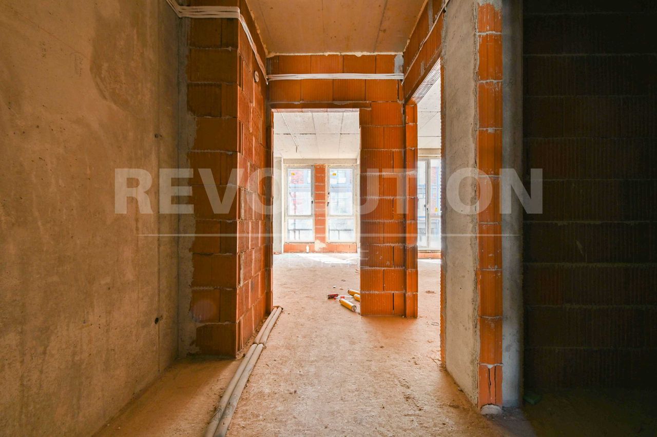 Продава се Двустаен апартамент в София, Малинова долина - 84 кв.м за 1525 €/кв.м - Снимка #10