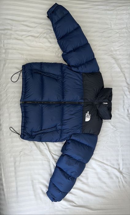 Яке The North Face Rerto Nuptse 700 L