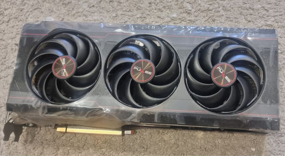 Видеокарта Sapphire RX6800xt 16gb