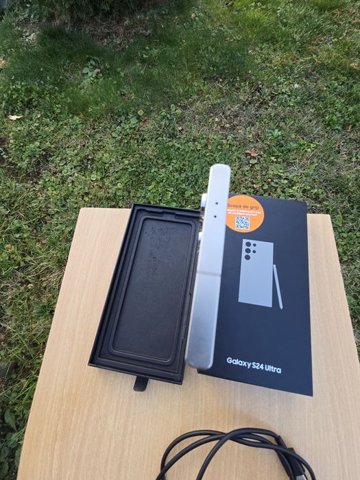 Samsung Galaxy S24 ultra Grey 512 GB