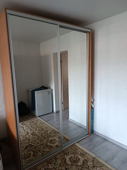 Продам шкаф купе