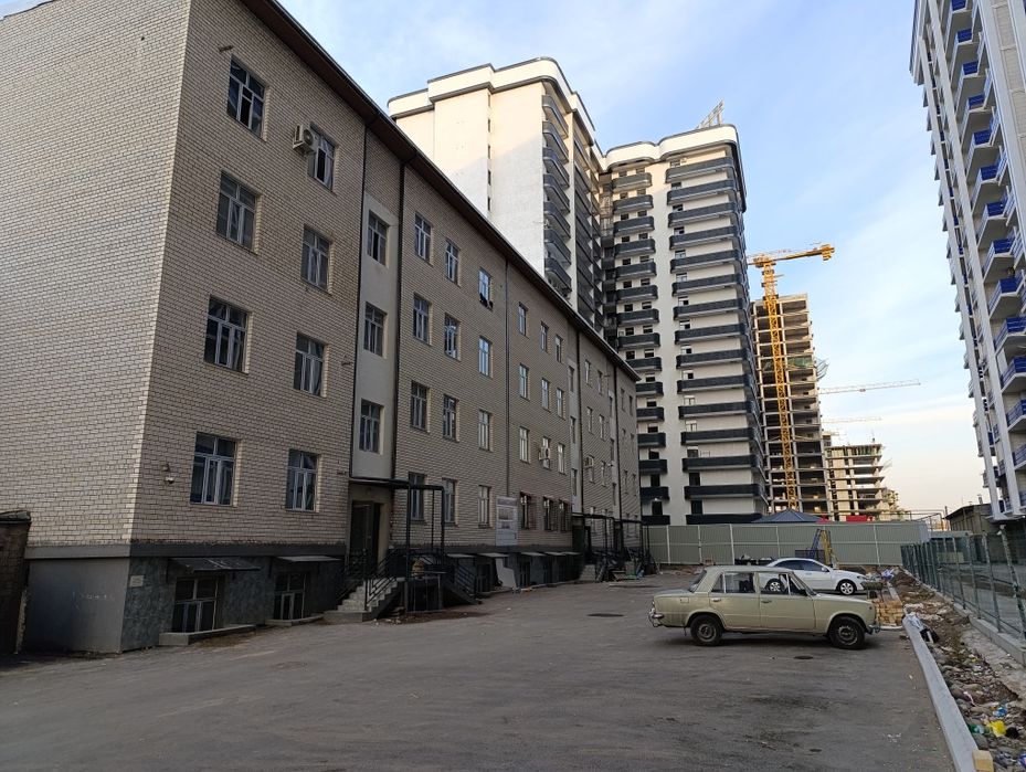 Юнусабад 1/1/4 кадастр есть! Кирпичный