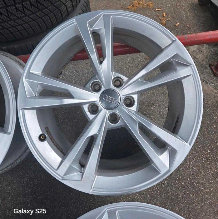 Jante originale Audi A4, A5, A6, A7, Q5 R18 ET29