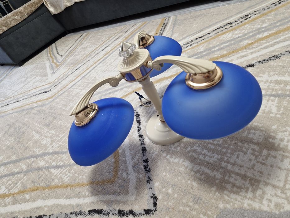 П р о д ам люстру