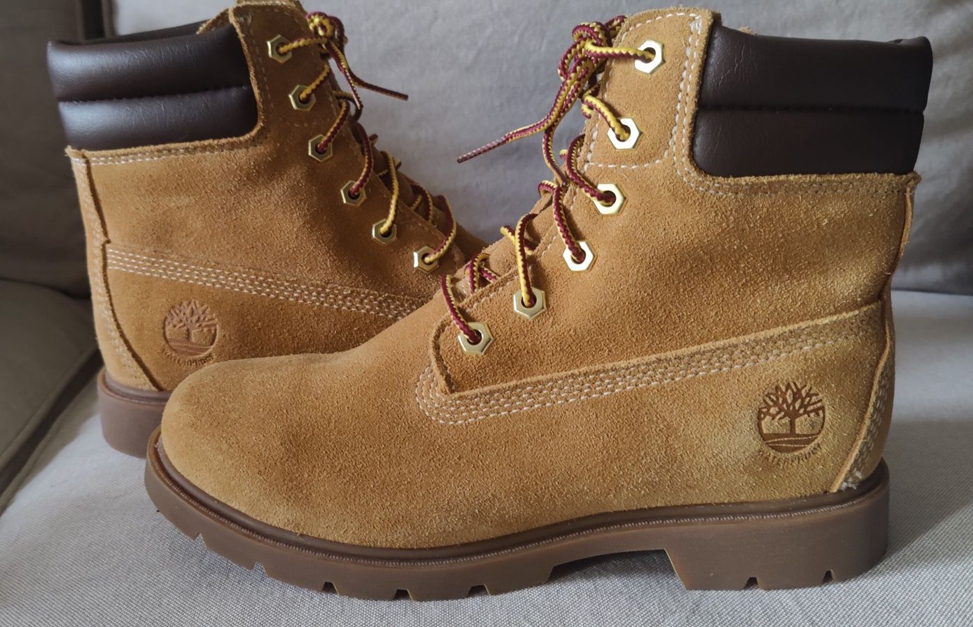 Vind bocanci damă Timberland