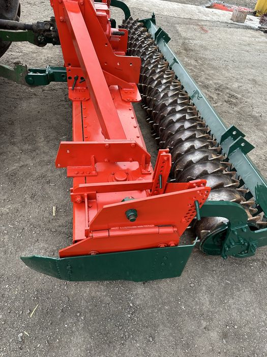 Grapa rotativa (freza) Vogel Noot