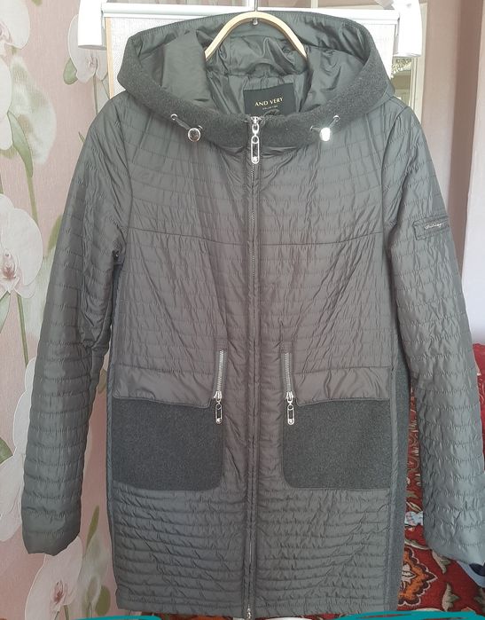 Продам куртка женская весна-осень