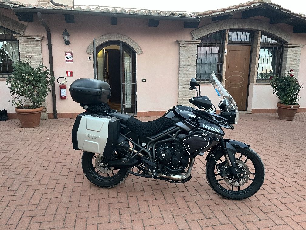 Триумф Тайгър 800 2017г. Triumph Tiger XR
