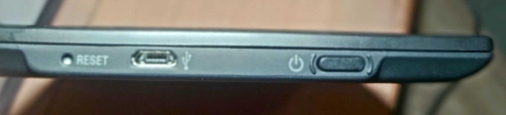 E-Book Sony Reader Wi-Fi (Model PRS-T2)