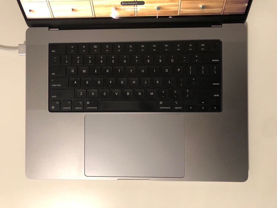 MacBook Pro M1 16 inch, 16 GB RAM, 512 SSD, Space Grey (garantie Flip)