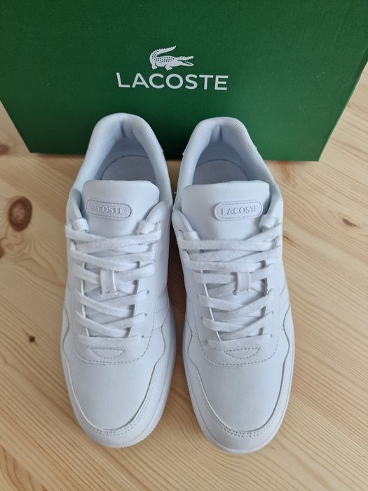 Adidasi Lacoste albi 40