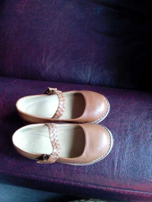 Сандалки и обувки нa Zara Нови!