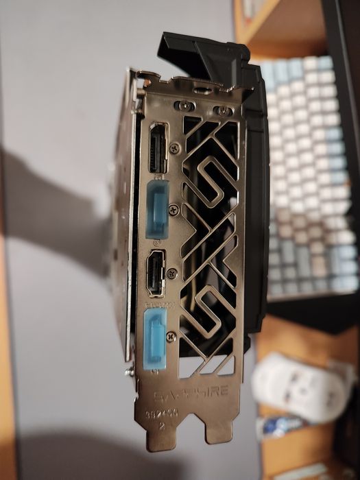 Placă video Radeon Rx 5700 xt sapphire nitro