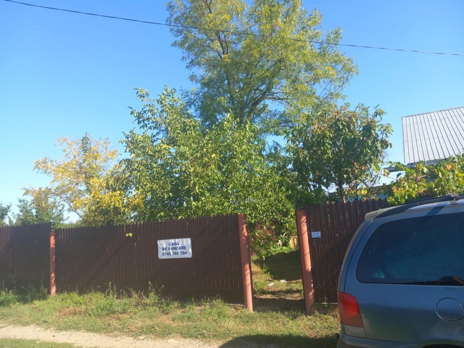 Casă de vânzare cu